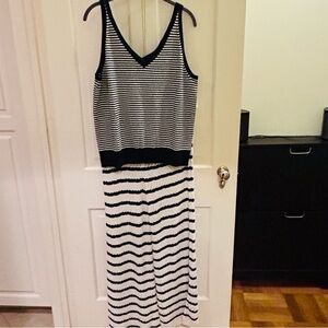 Striped Knit Set Navy Blue + Natural Cream New With Tags Size Large reSORT Wear